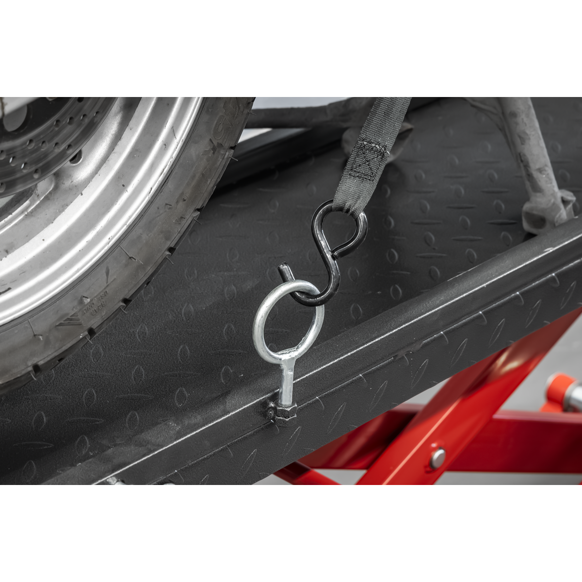 Sealey MC550 Hydraulic Motorcycle Lift 450kg Capacity - additional view 14