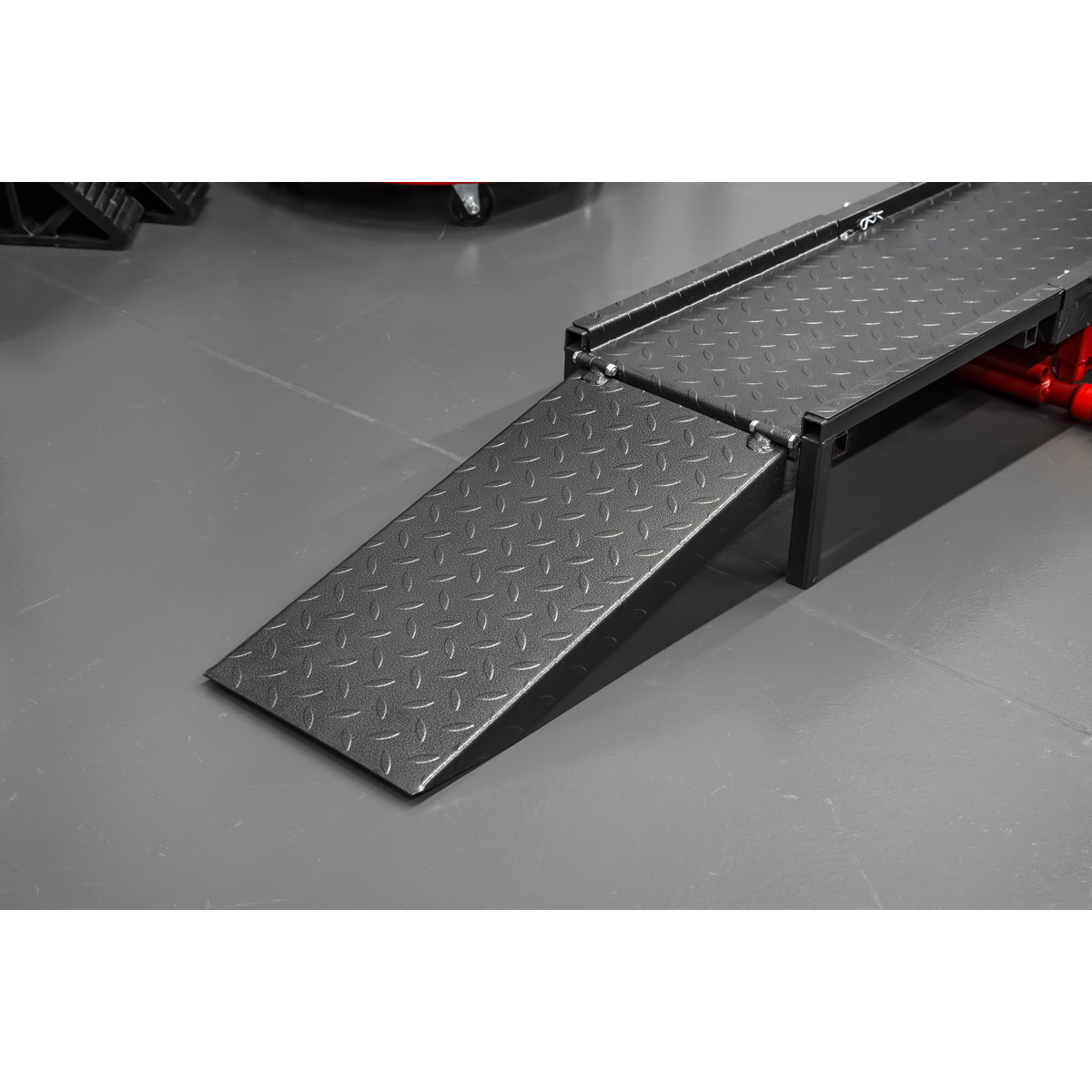 Sealey MC550 Hydraulic Motorcycle Lift 450kg Capacity - additional view 17