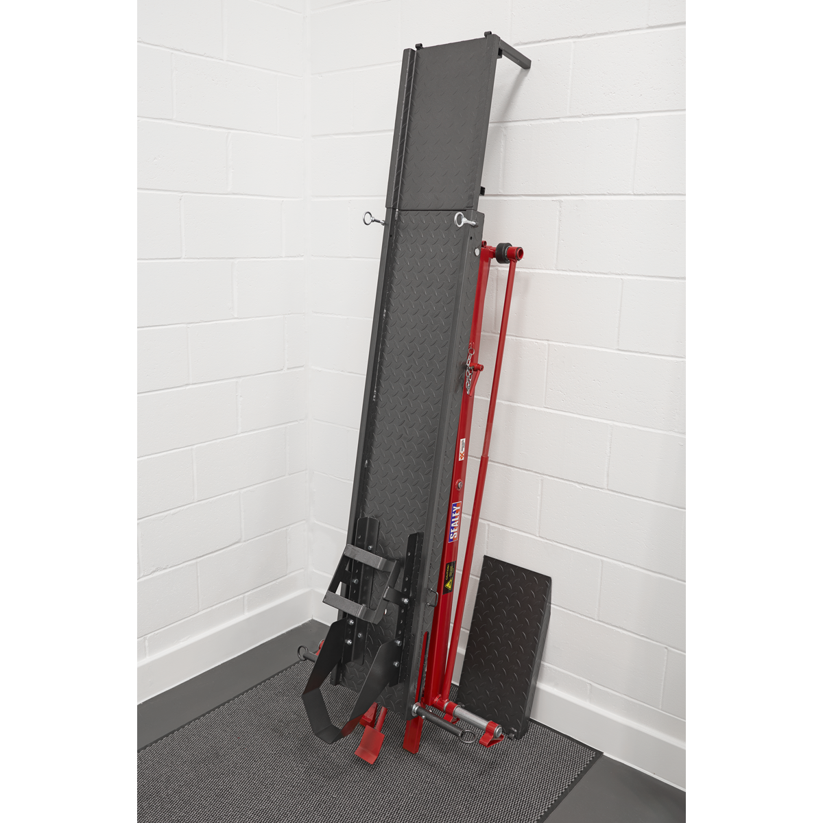 Sealey MC550 Hydraulic Motorcycle Lift 450kg Capacity - additional view 4