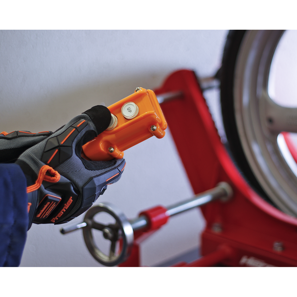 Sealey MC680E Heavy-Duty Electro/Hydraulic Motorcycle Lift 680kg Capacity - additional view 5