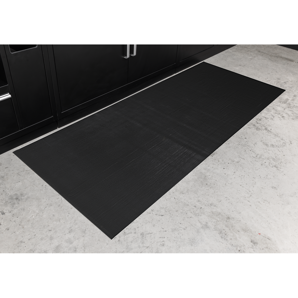 Sealey MCR1025 Ribbed Workshop Matting 1000 x 2500mm - additional view 6