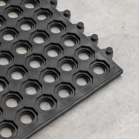 Sealey MIC9292 Interlocking Anti-Fatigue Matting 920 x 920mm - additional view 2