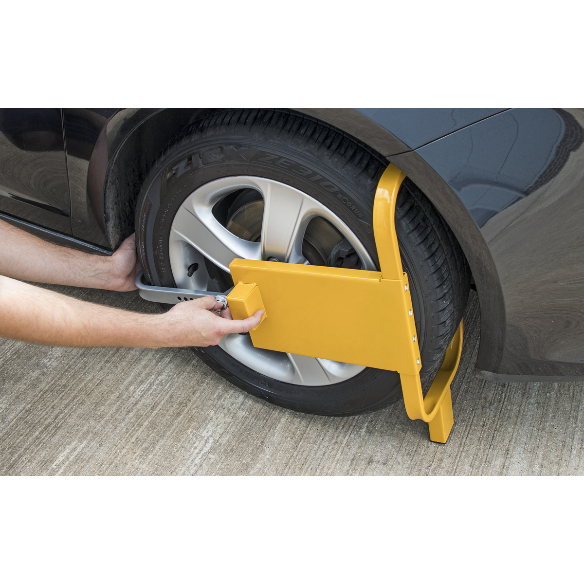 Sealey PB397 Wheel Clamp with Lock & Key - additional view 2