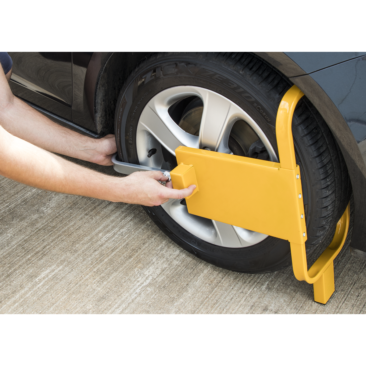 Sealey PB397 Wheel Clamp with Lock & Key - additional view 5