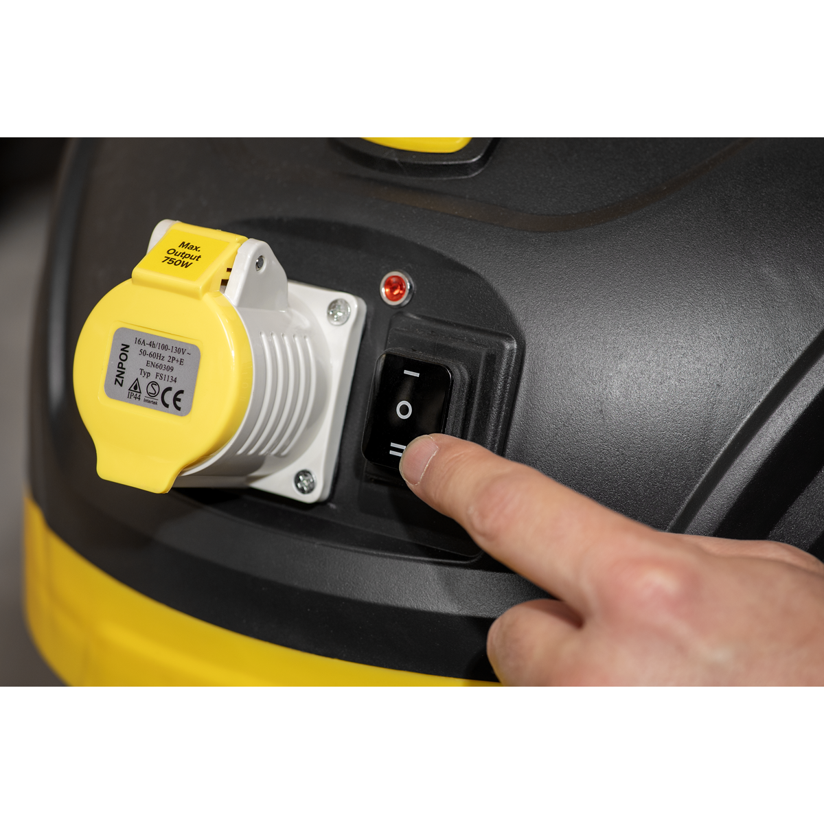Sealey PC150BV110V BuilderVac® Wet & Dry Vacuum Cleaner 15L Stainless Steel Drum M Class Filtration 110V - additional view 5