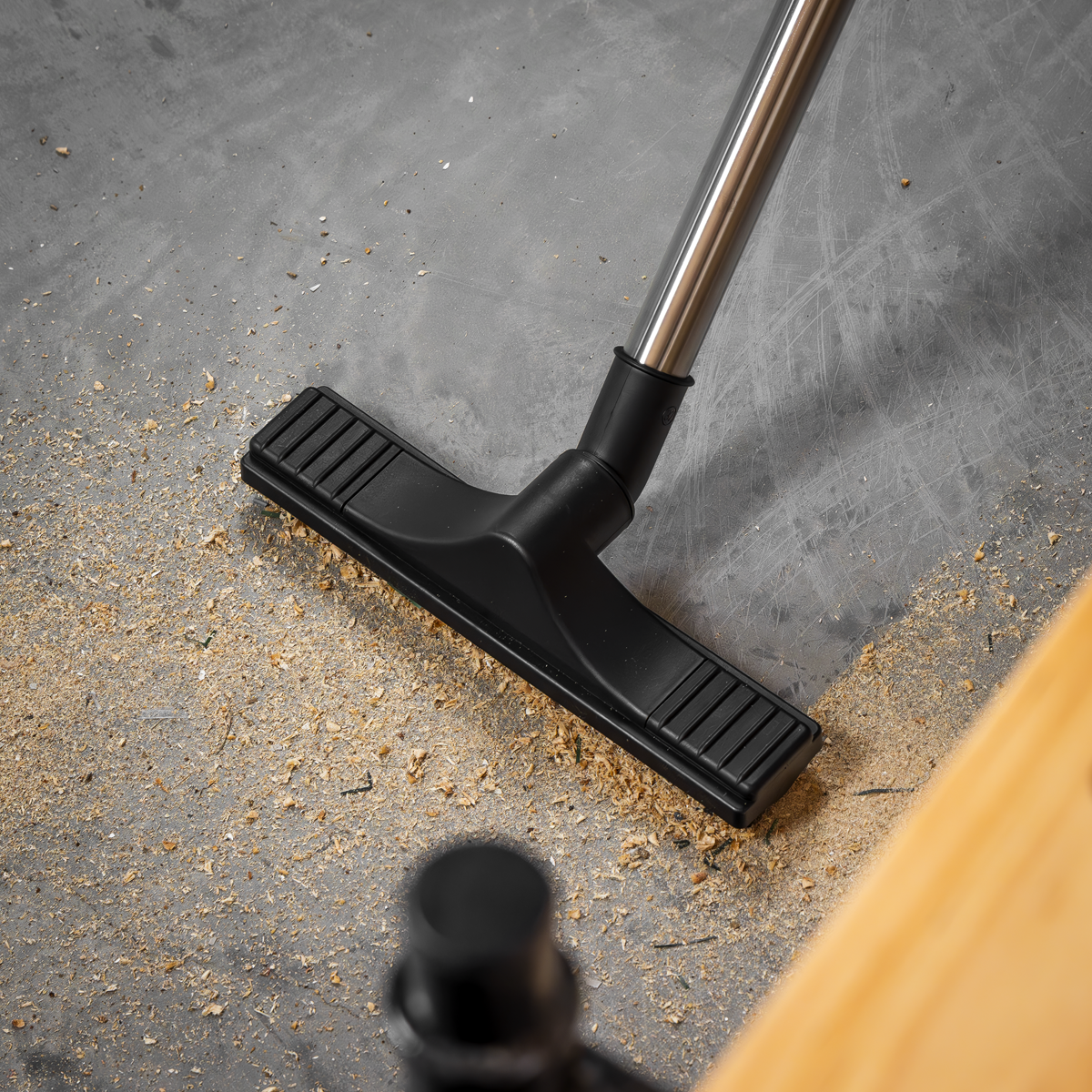 Sealey PC150BV BuilderVac® 15L M Class Vacuum Cleaner Wet & Dry with Stainless Steel Drum 1400W/230V - additional view 6