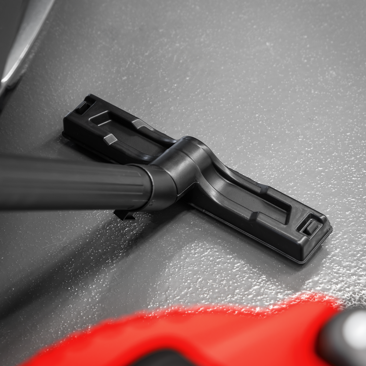 Sealey PC200 20L Vacuum Cleaner Wet & Dry 1250W/230V - additional view 12