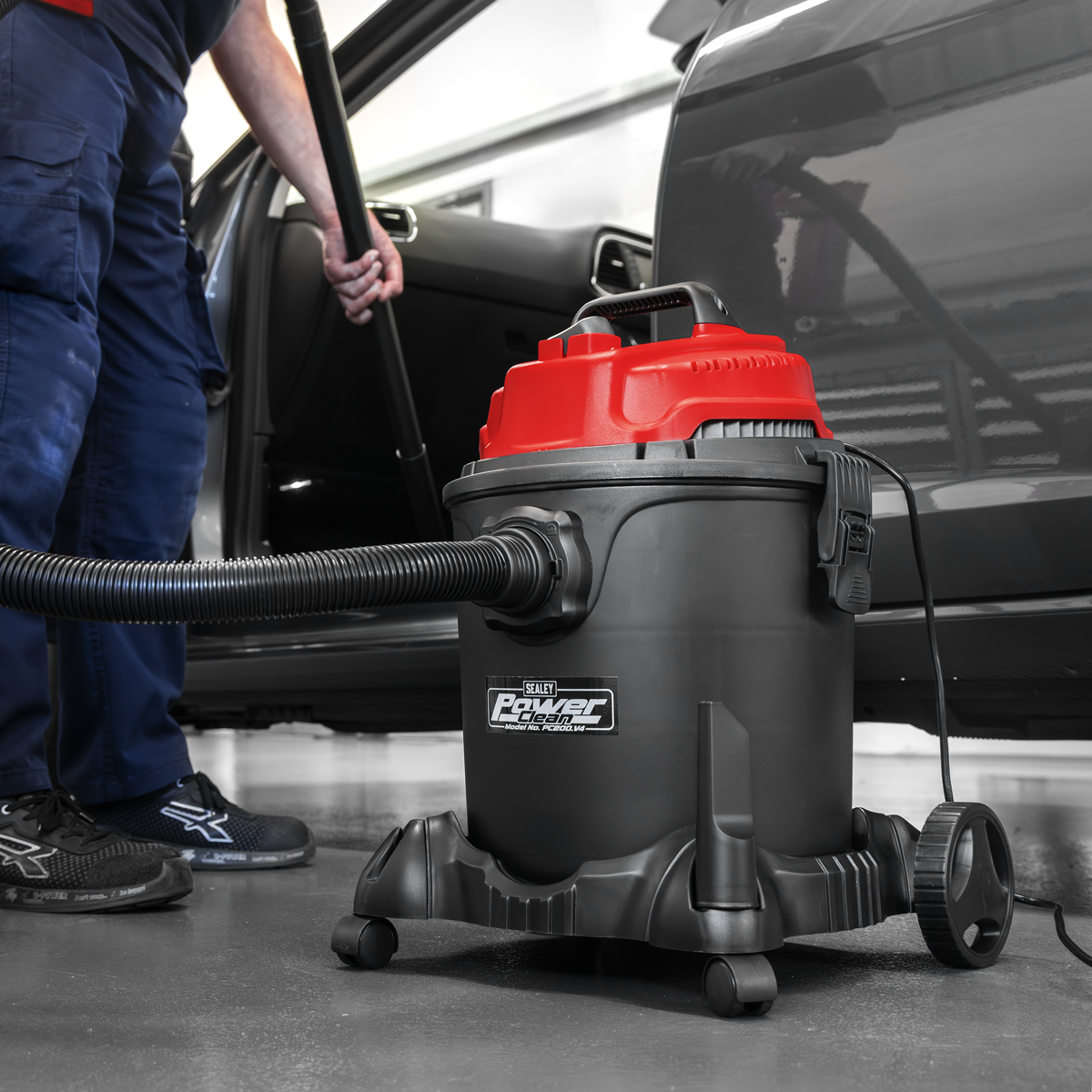 Sealey PC200 20L Vacuum Cleaner Wet & Dry 1250W/230V - additional view 10