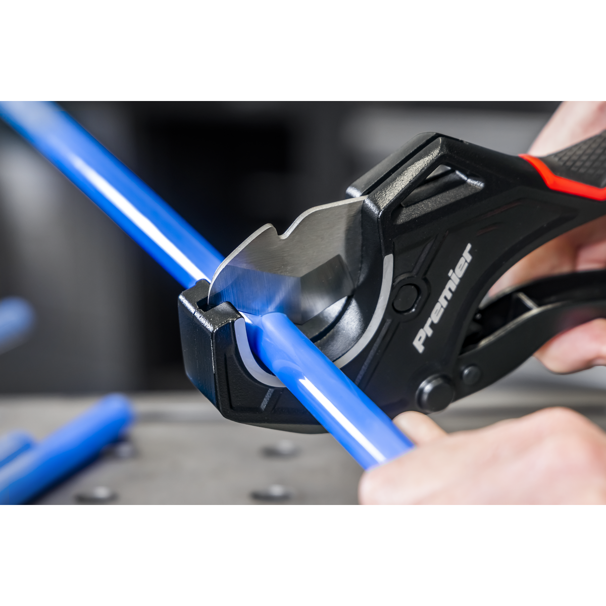 Sealey PC42 Plastic Pipe Cutter 6-42mm - additional view 3