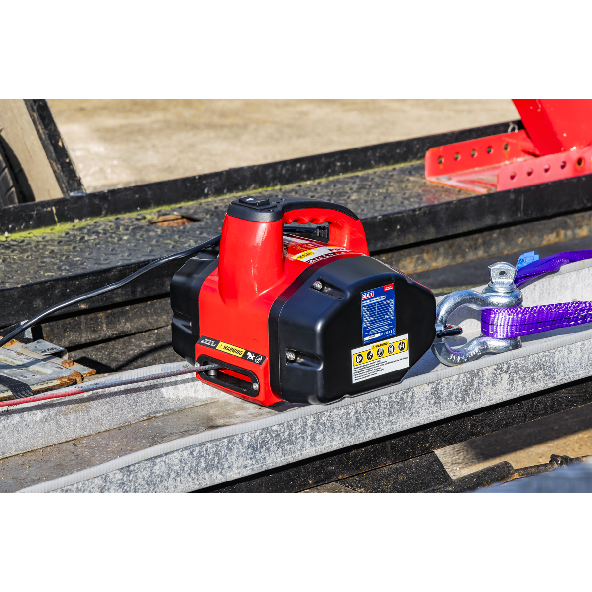 Sealey PPH500/230 Portable Handheld Winch 500kg Pulling Force 230V - additional view 3