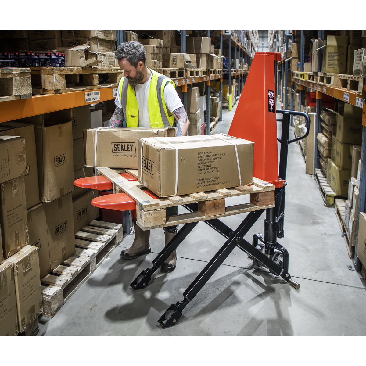 Sealey PT1170H High Lift Pallet Truck 1170 x 540mm 1000kg Capacity - additional view 3