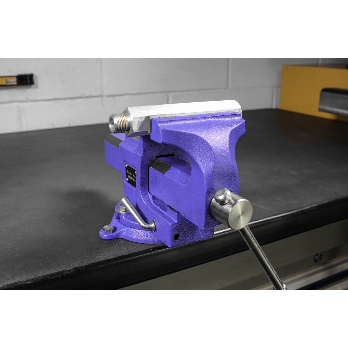 Sealey QAVE100 Quick Action SG Iron Vice with Swivel Base 100mm - additional view 3