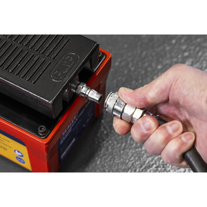 Sealey RE109 Air Hydraulic Foot Pump 10,000psi - additional view 3