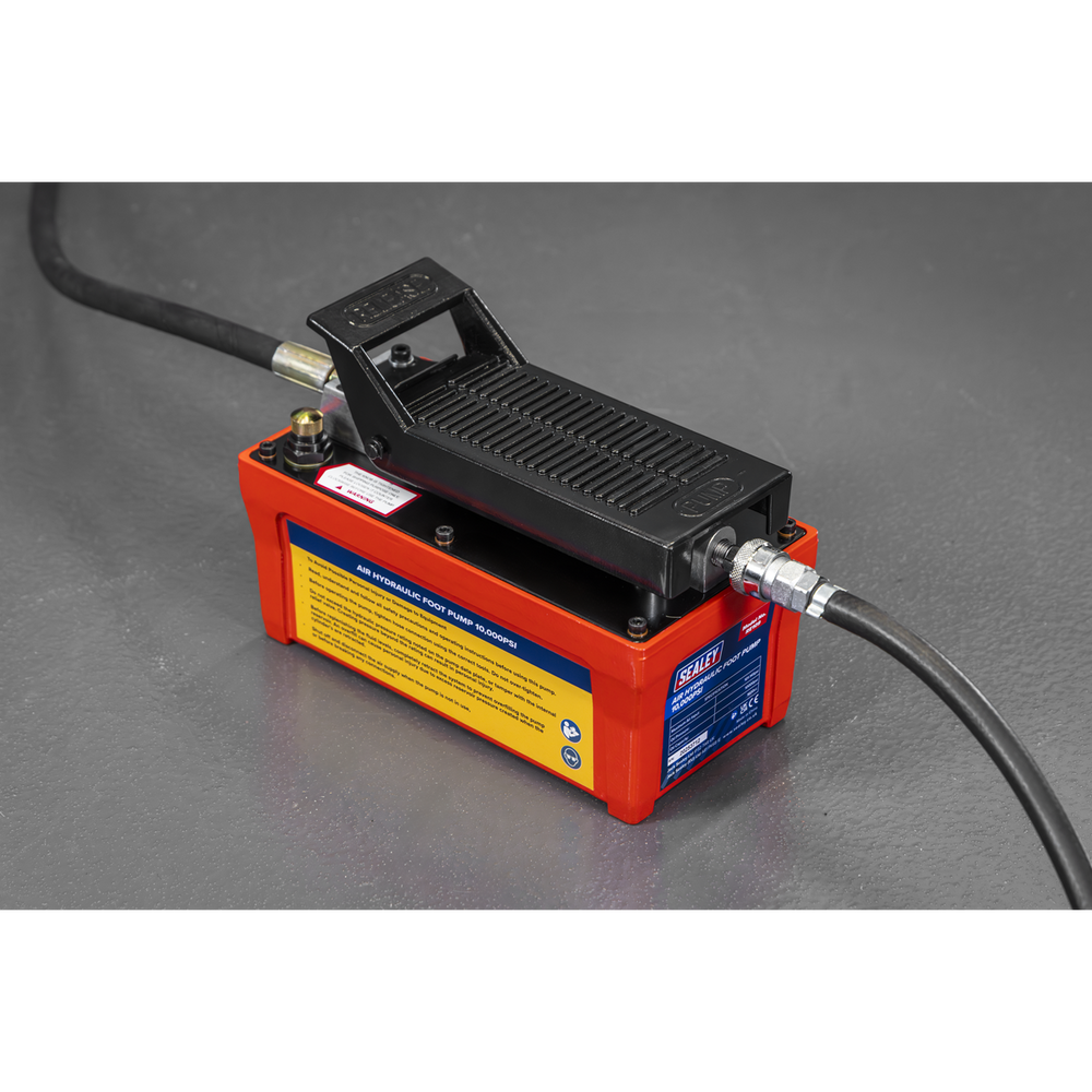 Sealey RE109 Air Hydraulic Foot Pump 10,000psi - additional view 4