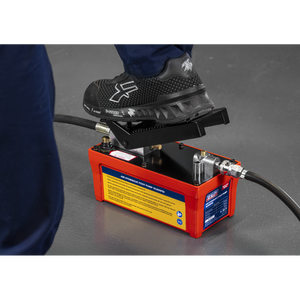 Sealey RE109 Air Hydraulic Foot Pump 10,000psi - additional view 10