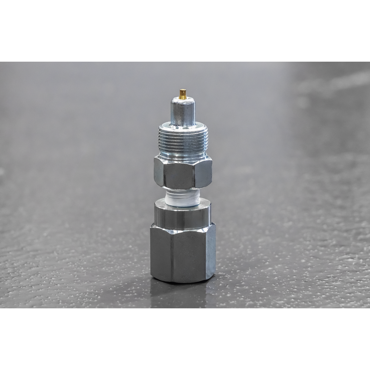 Sealey RE111 High Pressure Hydraulic Hose 3/8" & 3/8" to 1/4" Adaptor - additional view 3