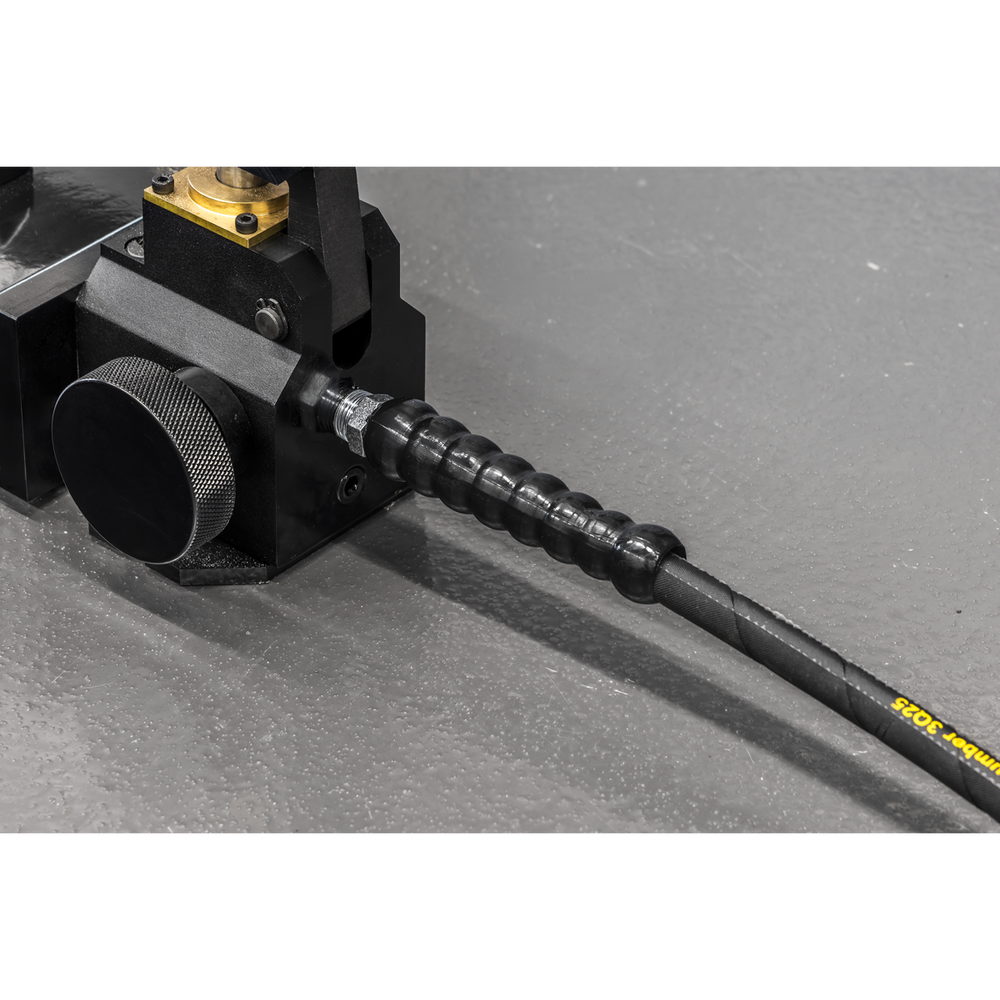 Sealey RE111 High Pressure Hydraulic Hose 3/8" & 3/8" to 1/4" Adaptor - additional view 4