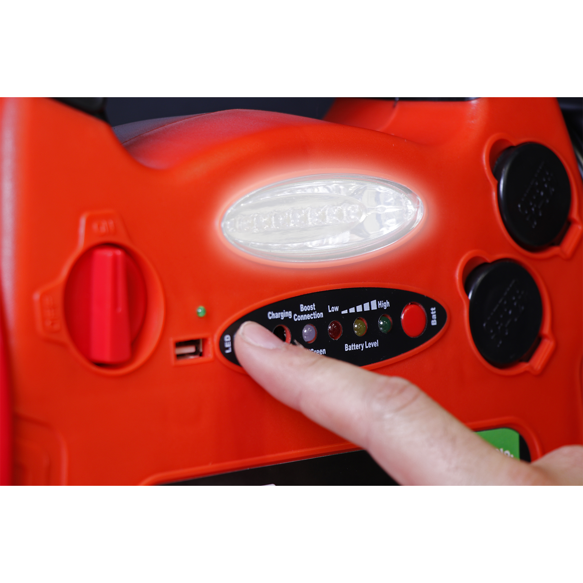 Sealey RS131 RoadStart® 12V Emergency Jump Starter 900 Peak Amps - additional view 3
