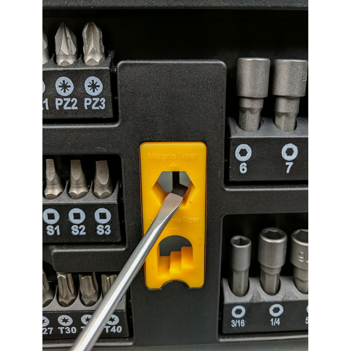 Sealey S01152 Siegen Screwdriver, Bit & Nut Driver Set 61pc - additional view 6