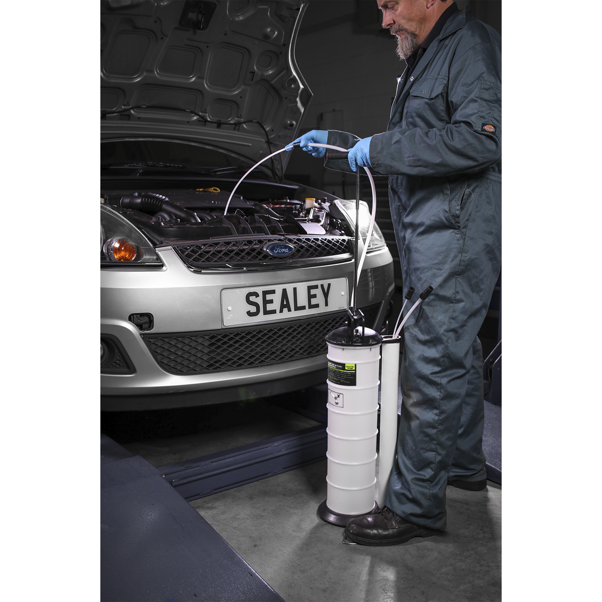 Sealey S01169 Manual Vacuum Oil & Fluid Extractor Pump 6.5L - additional view 5