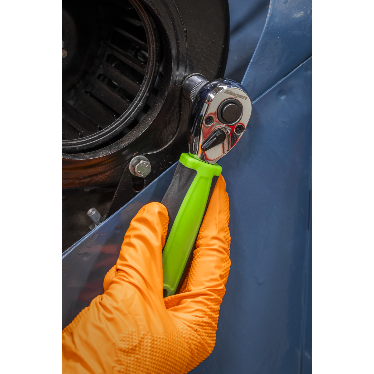 Sealey S01259 Siegen Stubby Ratchet Wrench with Flip Reverse 3/8"Sq Drive - additional view 7