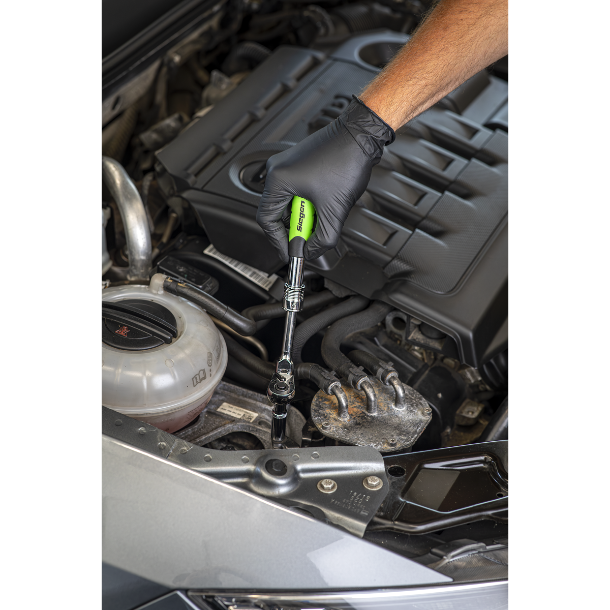 Sealey S01294 Siegen Extendable Flexi-Head Ratchet Wrench 1/4"Sq Drive - additional view 7