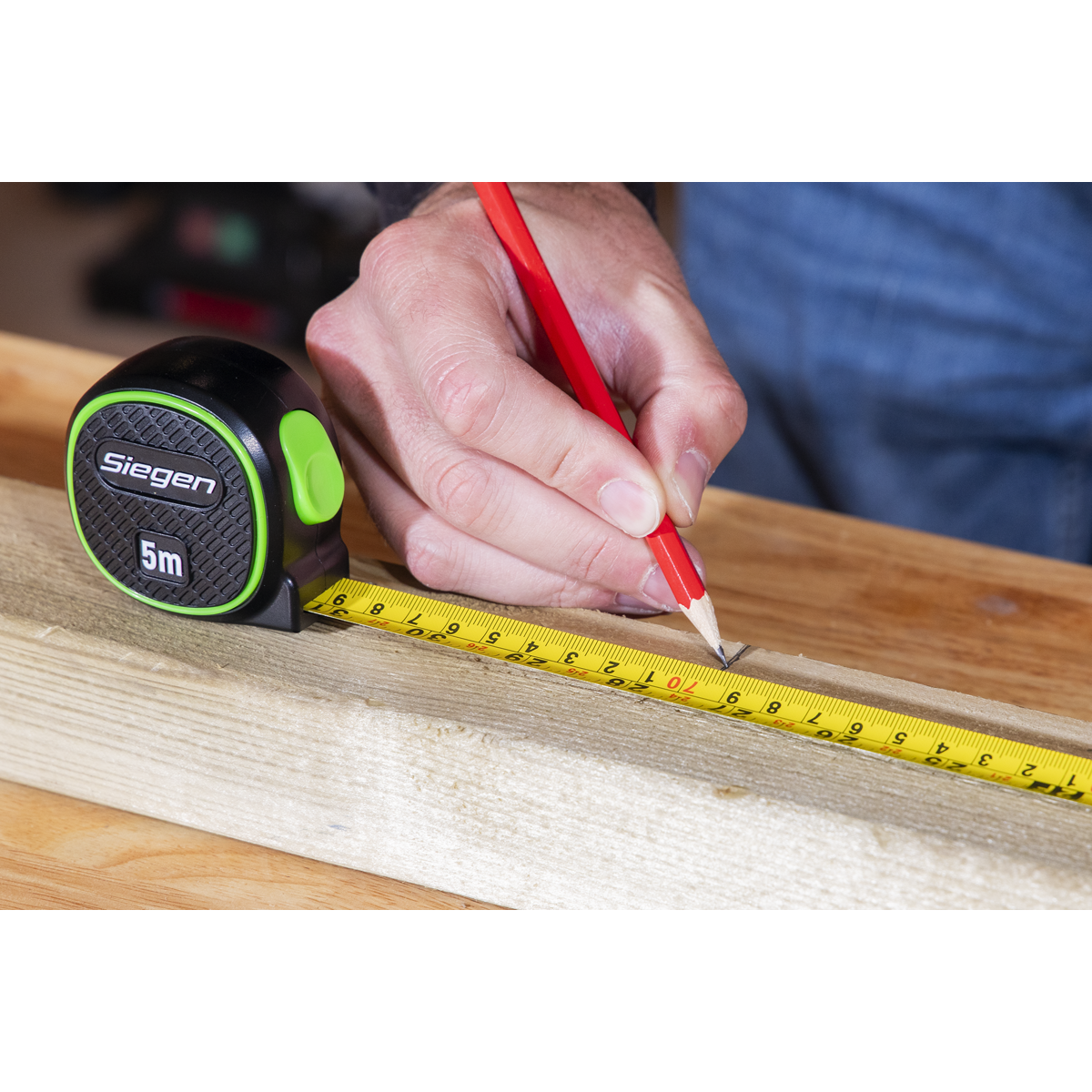 Sealey S01328 Metric/Imperial Auto-Lock Tape Measure 5m(16ft) x 19mm - additional view 5