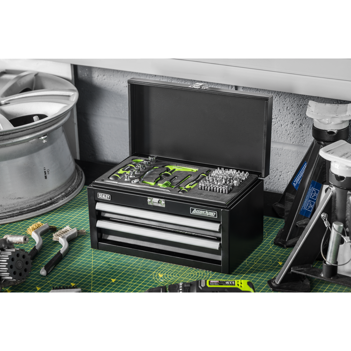 Sealey S01335 Siegen Mini Toolbox 2 Drawer with 111pc Tool Kit - additional view 10