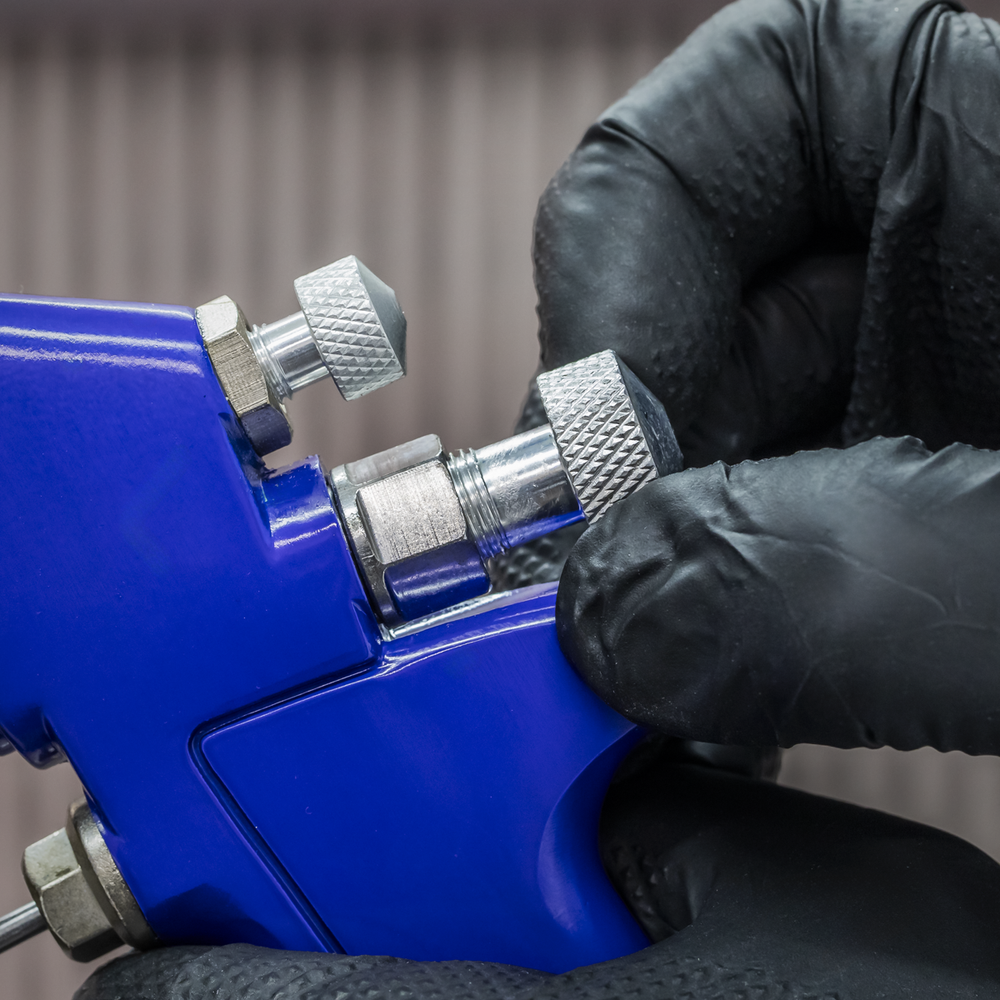 Sealey S713G Gravity Feed Spray Gun 1.3mm Set-Up - additional view 3