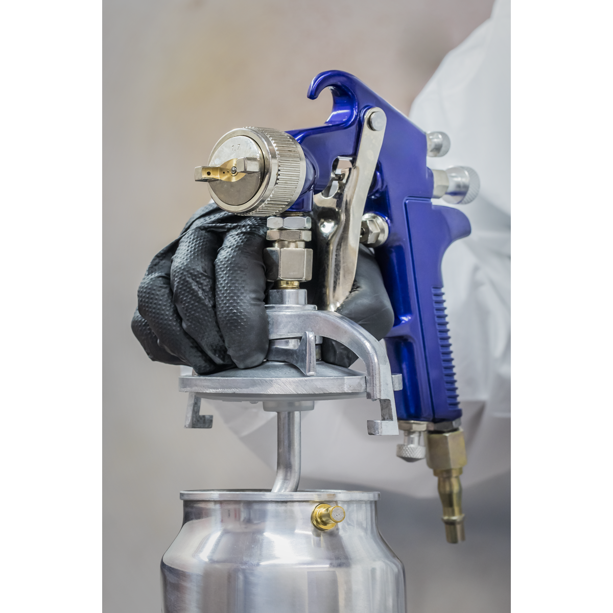 Sealey S717 Suction Feed Spray Gun 1.7mm Set-Up - additional view 8