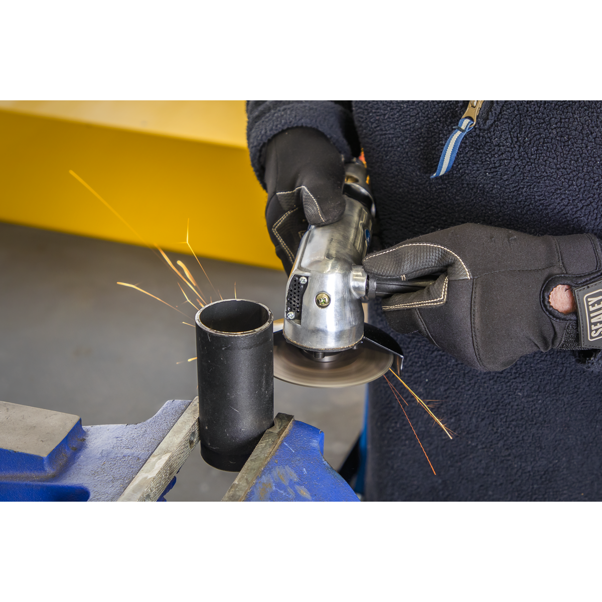 Sealey SA44 Air Angle Grinder 100mm - additional view 7