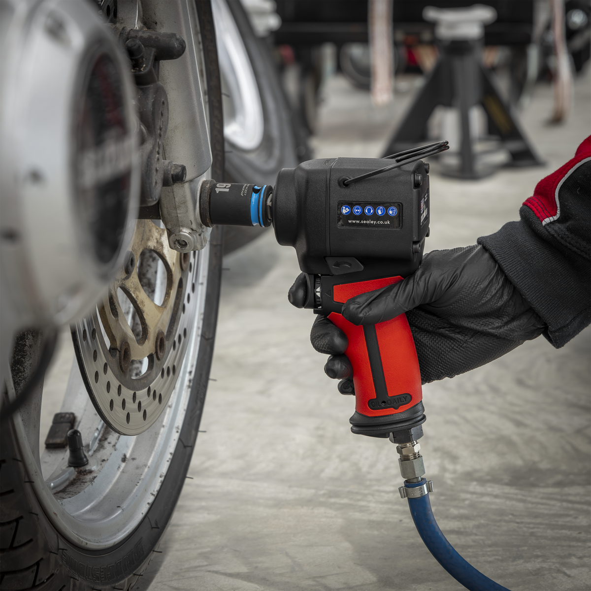 Sealey SA6002S Premier Twin Hammer Stubby Air Impact Wrench 1/2"Sq Drive - additional view 5