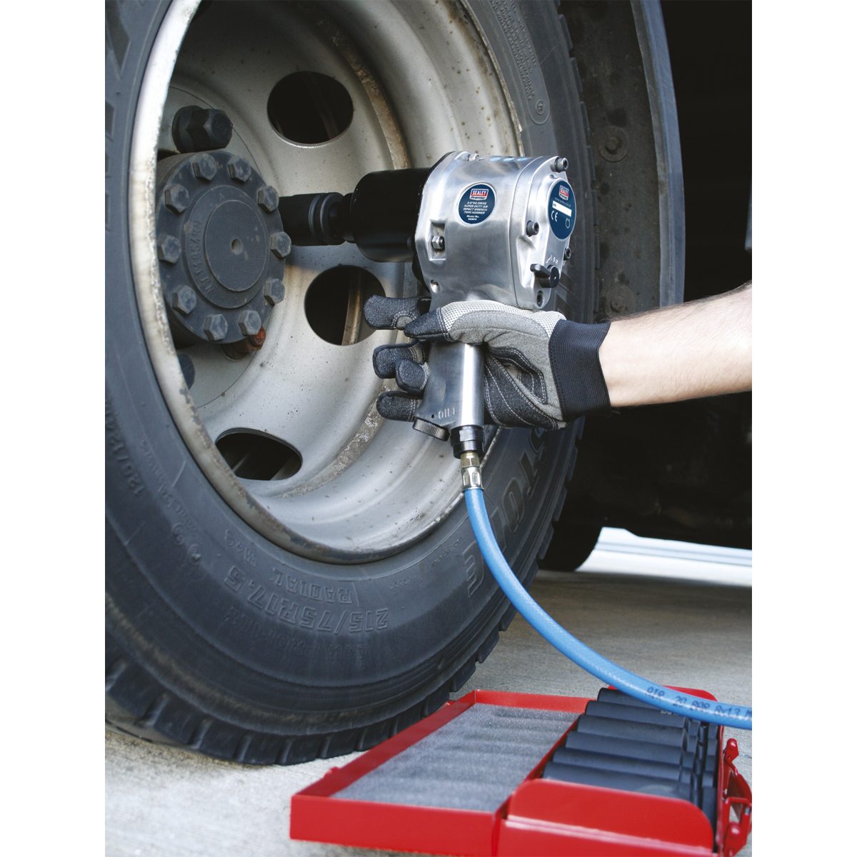 Sealey SA604 Premier Twin Hammer Air Impact Wrench 3/4"Sq Drive - additional view 4
