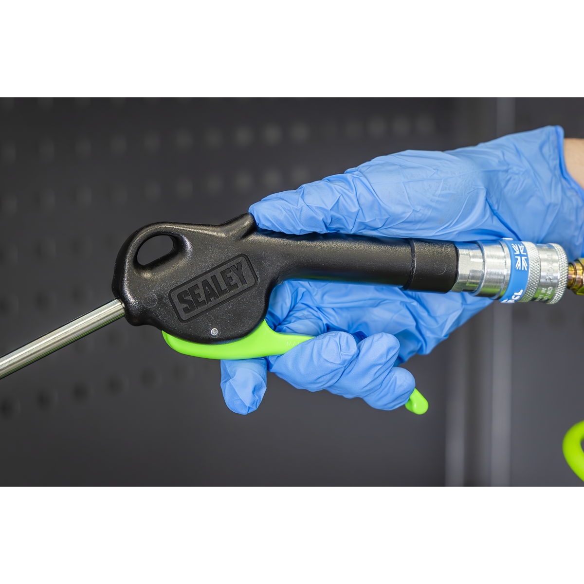 Sealey SA9233 Premier Air Blow Gun with Angled Lance 1/4"BSP Air Inlet 980 x 8mm - additional view 6