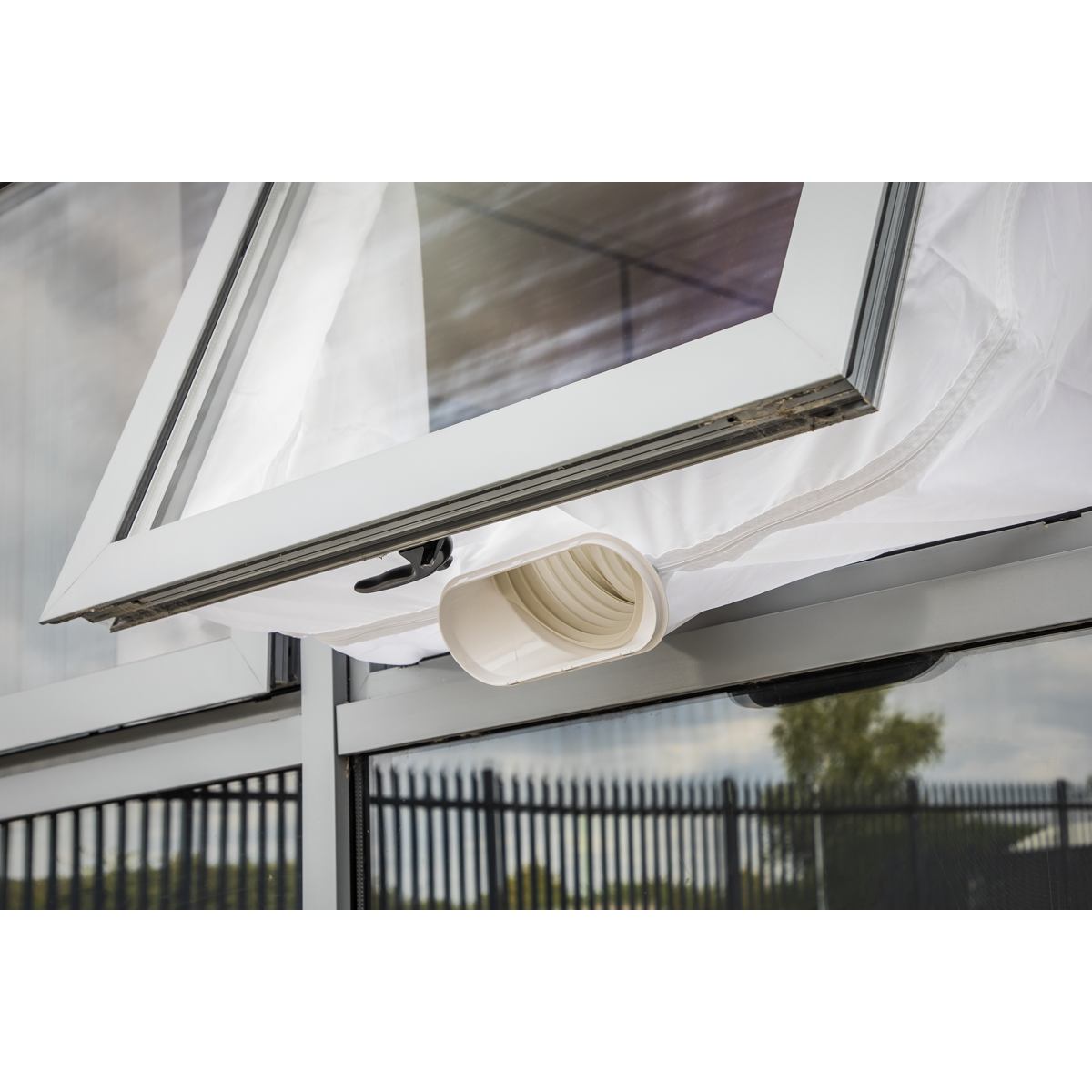 Sealey SACWK1 Window Sealing Kit for Air Conditioner Ducting - additional view 4