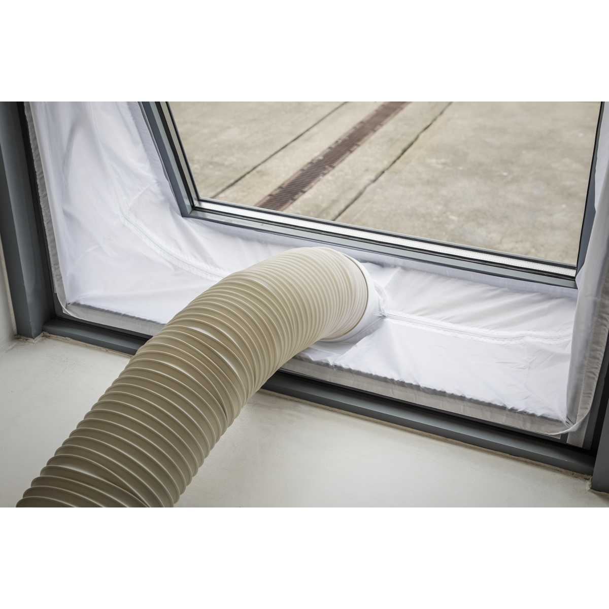 Sealey SACWK1 Window Sealing Kit for Air Conditioner Ducting - additional view 5