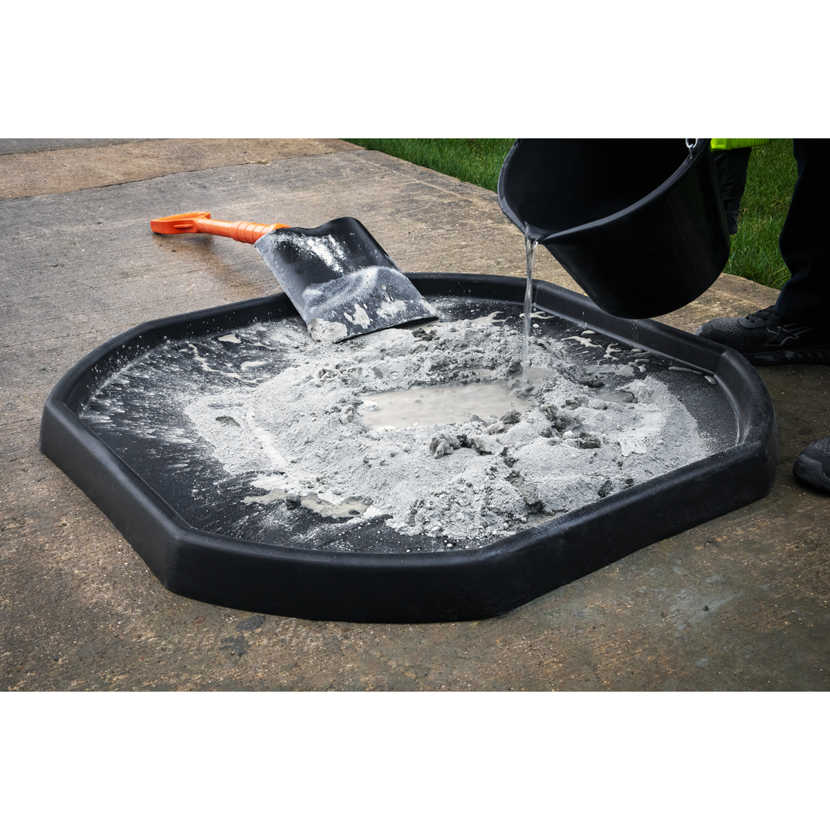 Sealey SB02 Large Spot/Mortar Mixing Board 1000 x 1000mm - additional view 4