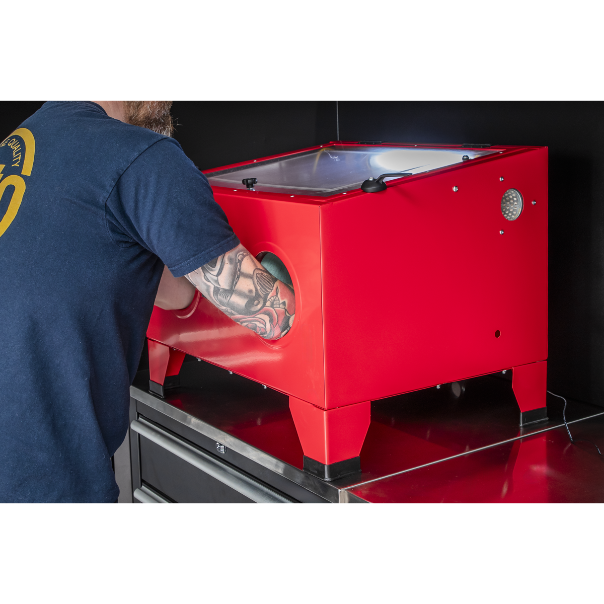 Sealey SB951 Shot Blasting Cabinet with Gun 640 x 490 x 490mm - additional view 4