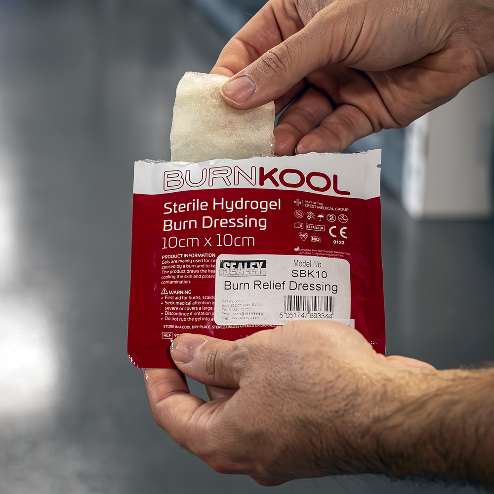 Sealey SBK10 Burn Relief Dressing 100 x 100mm - additional view 2