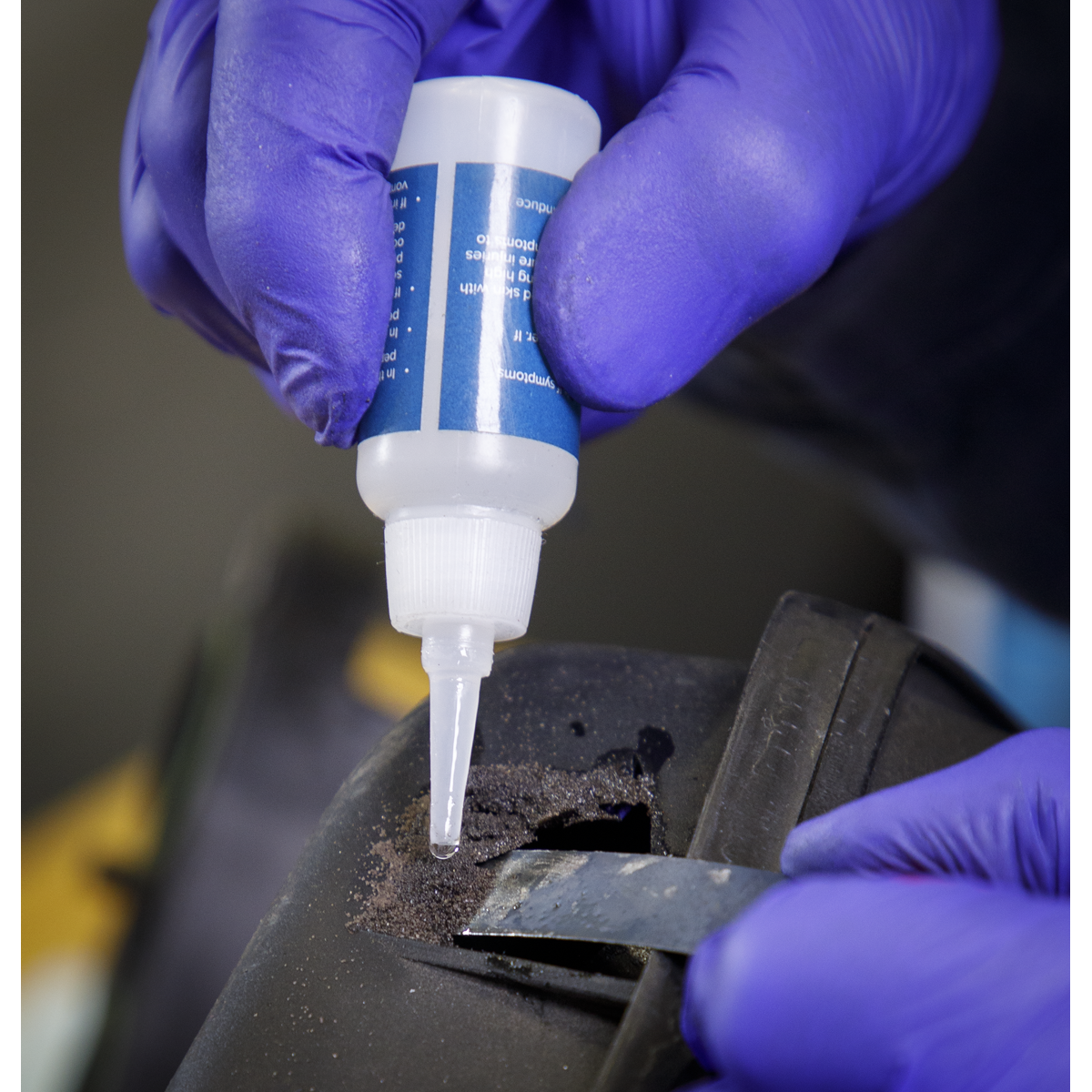 Sealey SCS908 Fast-Fix Filler & Adhesive - Black - additional view 4