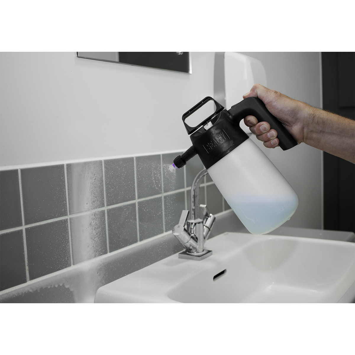 Sealey SCSG08 Premier Snow Foaming/Maintenance Pressure Sprayer - additional view 3