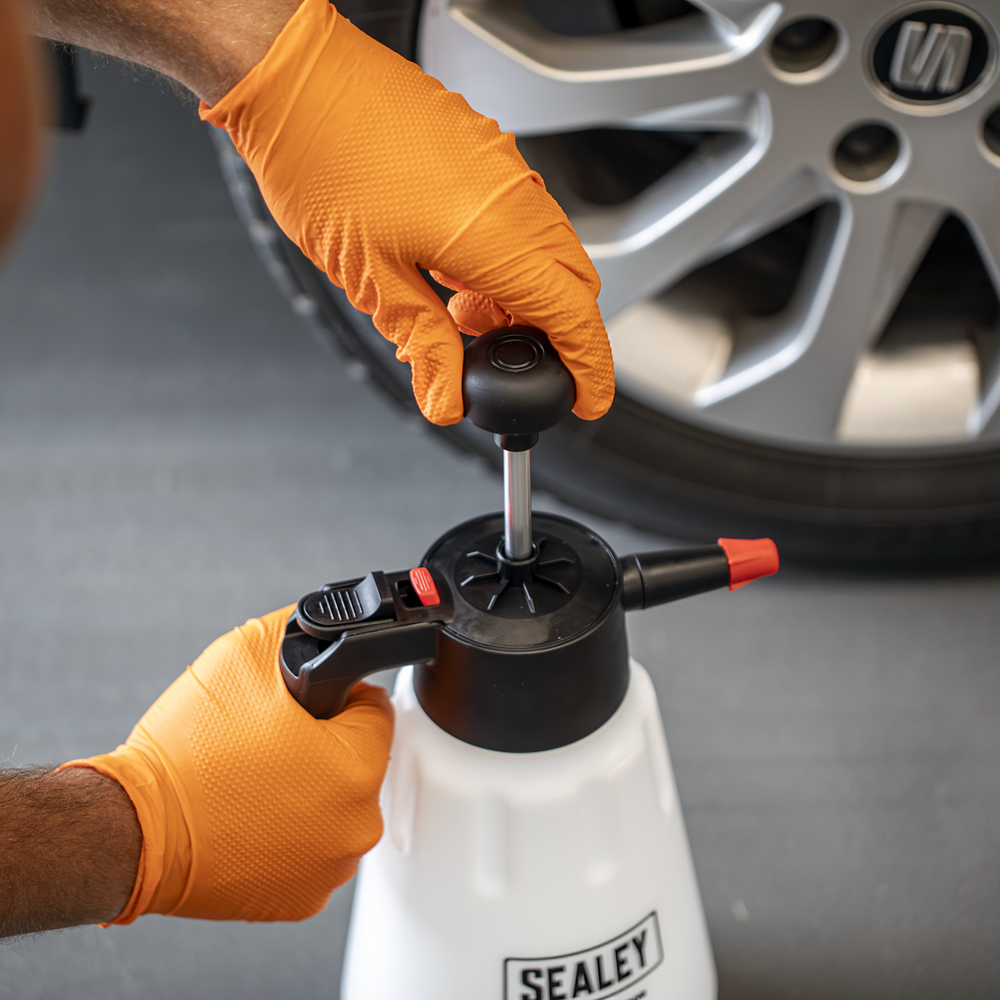 Sealey SCSG09 Snow Foaming/Detailing/Maintenance Pressure Sprayer 2L - additional view 4