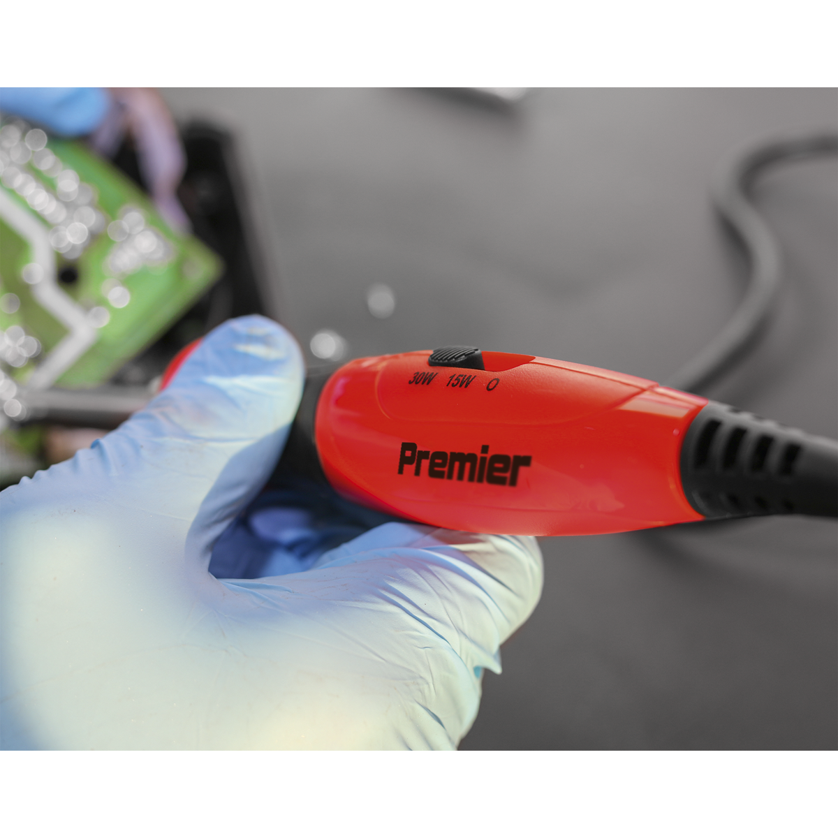 Sealey SD1530 Premier Dual Wattage Professional Soldering Iron with Long-Life Tip 15/30W/230V - additional view 3