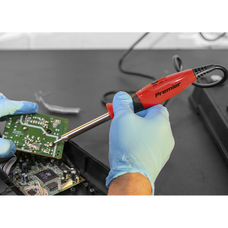 Sealey SD1530 Premier Dual Wattage Professional Soldering Iron with Long-Life Tip 15/30W/230V - additional view 2