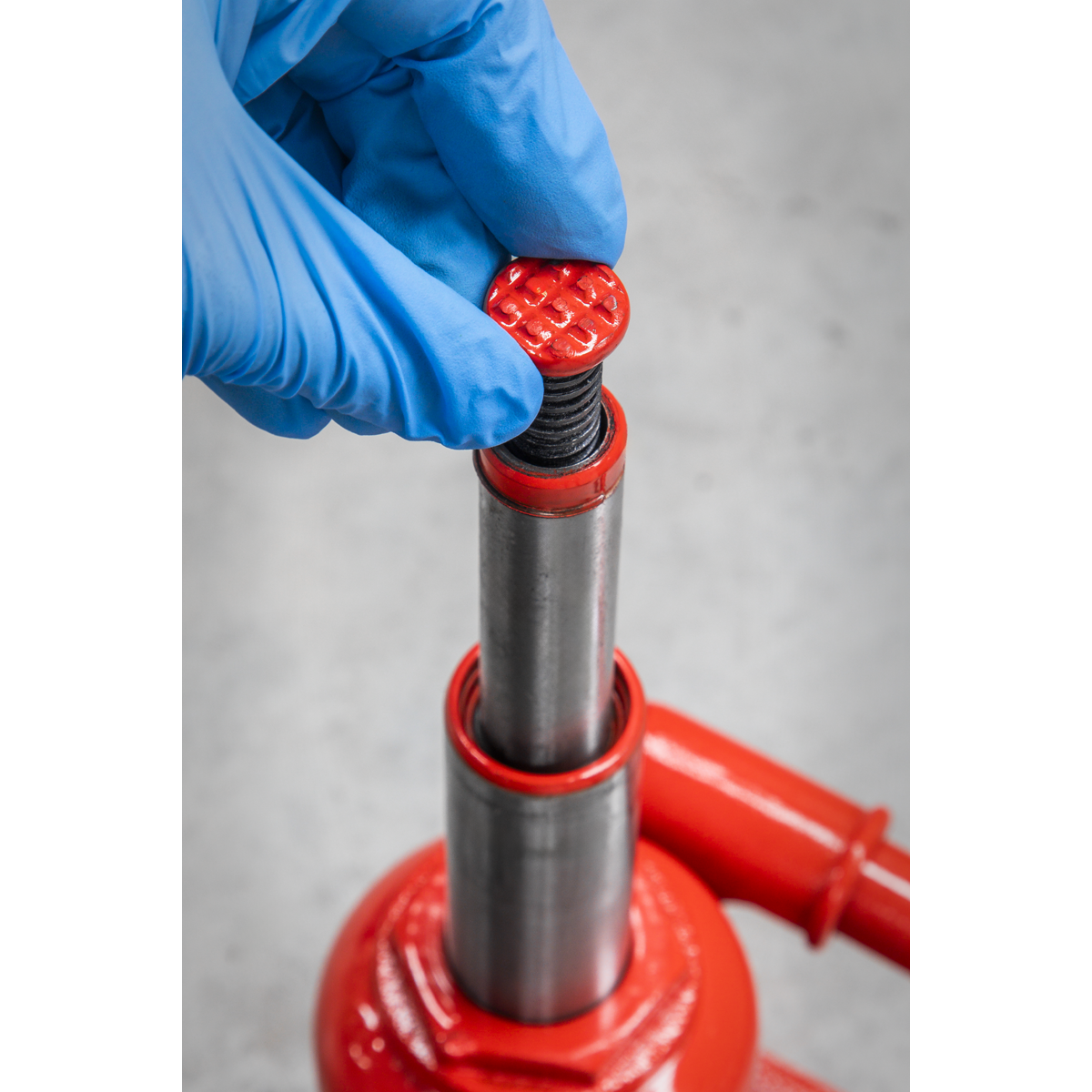 Sealey SJT2 Telescopic Bottle Jack 2 Tonne - additional view 3