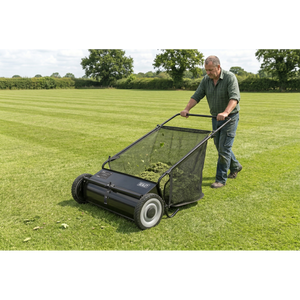 Sealey SLS26 26" Walk Behind Garden Sweeper 200L Capacity - additional view 8