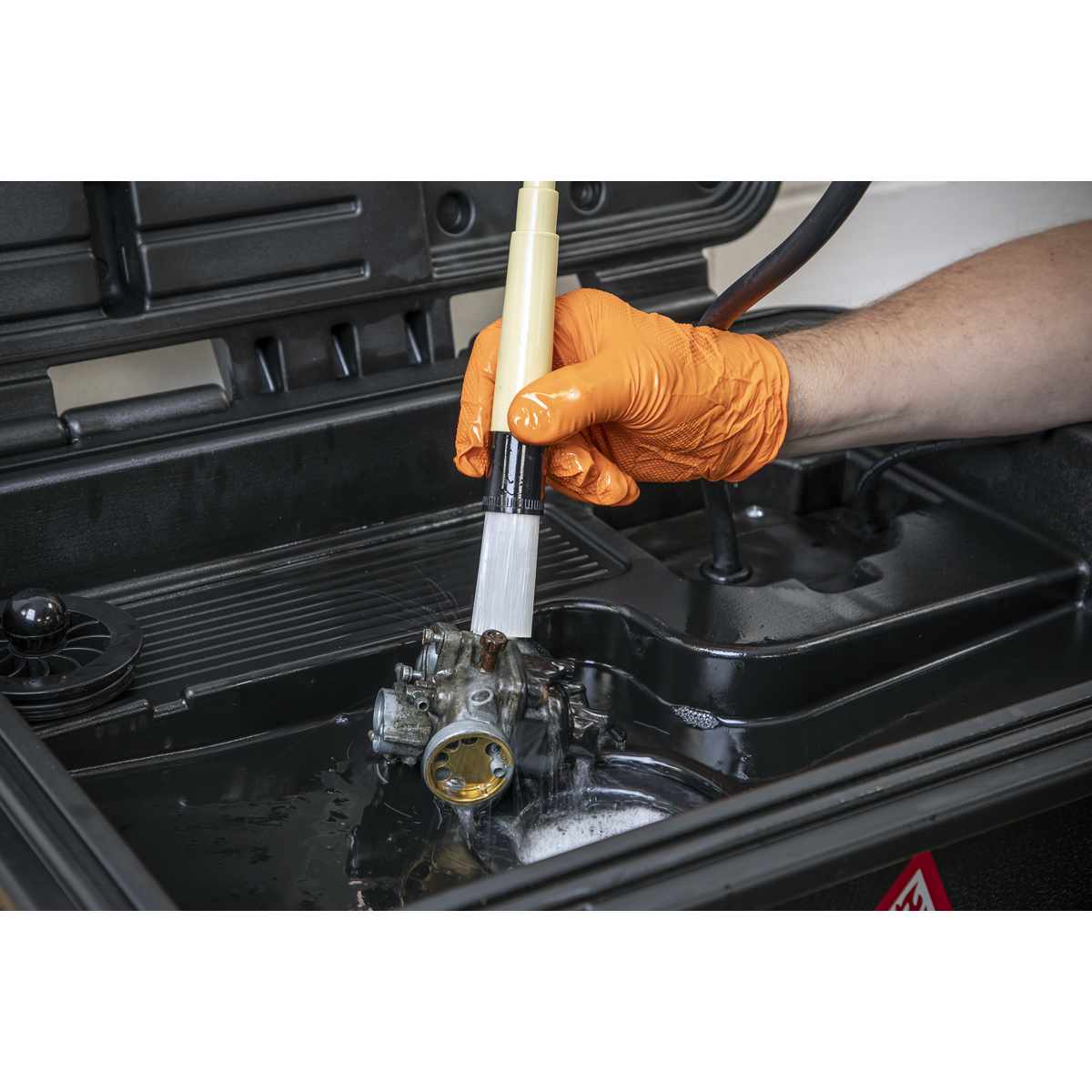 Sealey SM222 Mobile Parts Cleaning Tank with Brush 16L - additional view 8