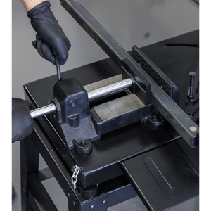 Sealey SM65 Metal Cutting Bandsaw 150mm 230V with Mitre & Quick Lock Vice - additional view 4