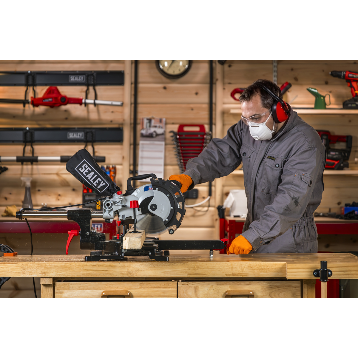 Sealey SMS216 Sliding Compound Mitre Saw 216mm - additional view 10