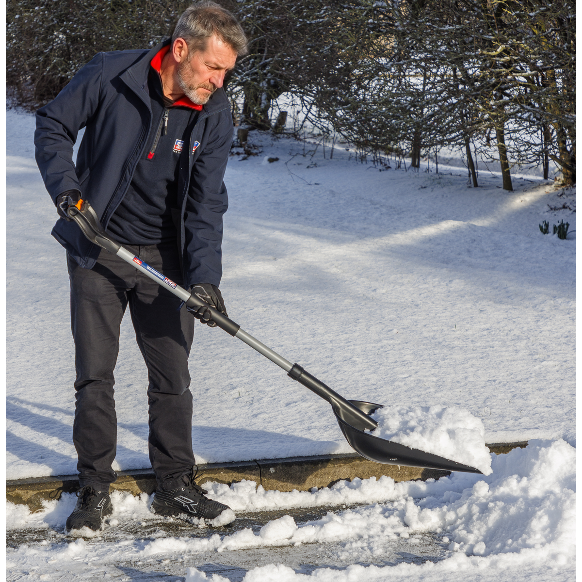 Sealey SS01 General-Purpose Shovel with 900mm Metal Handle - additional view 3